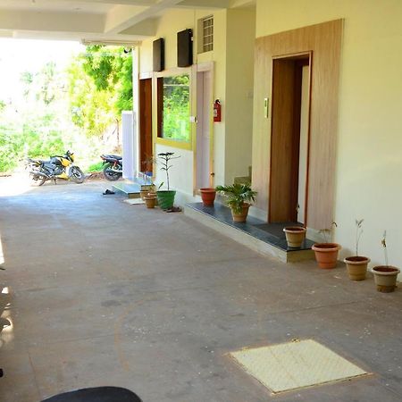 Hari Iyer Residency Hotel Tiruchchendūr Zewnętrze zdjęcie