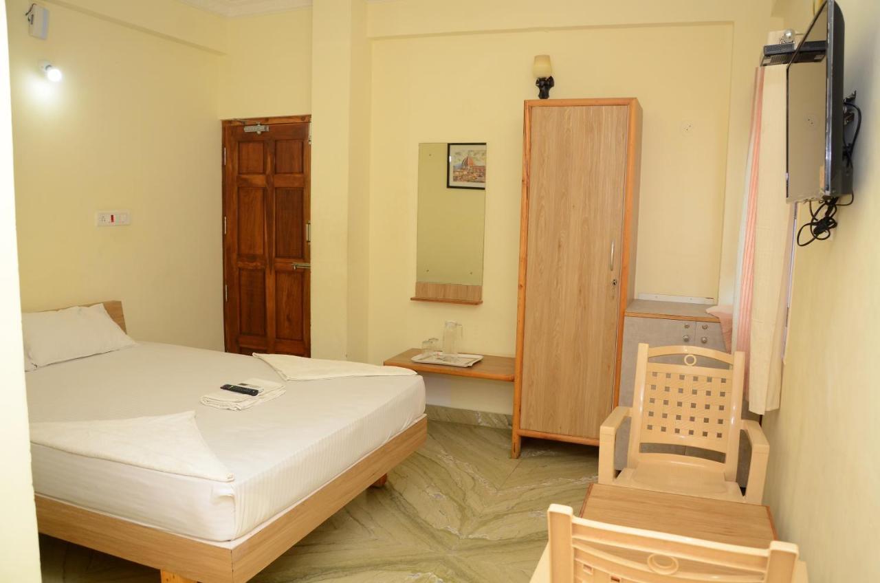 Hari Iyer Residency Hotel Tiruchchendūr Zewnętrze zdjęcie