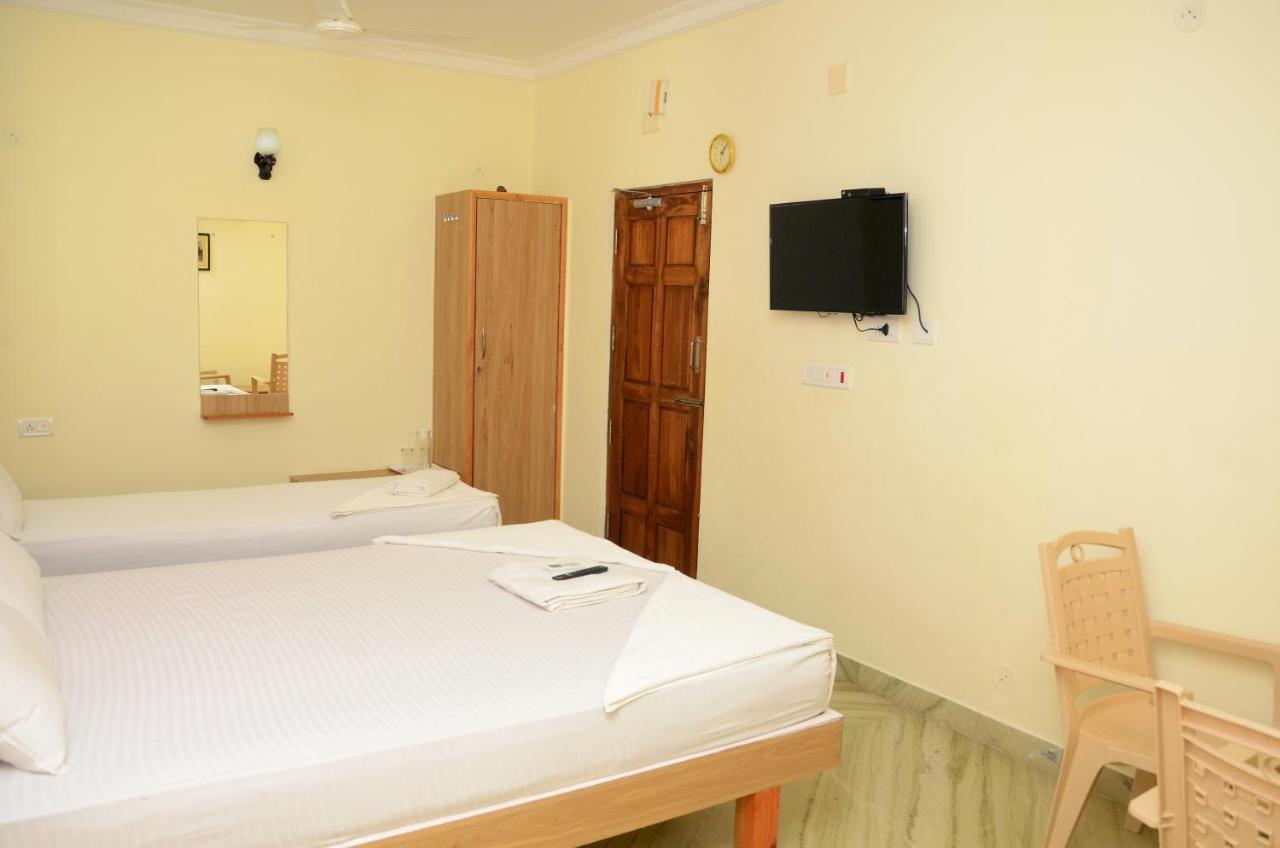 Hari Iyer Residency Hotel Tiruchchendūr Zewnętrze zdjęcie