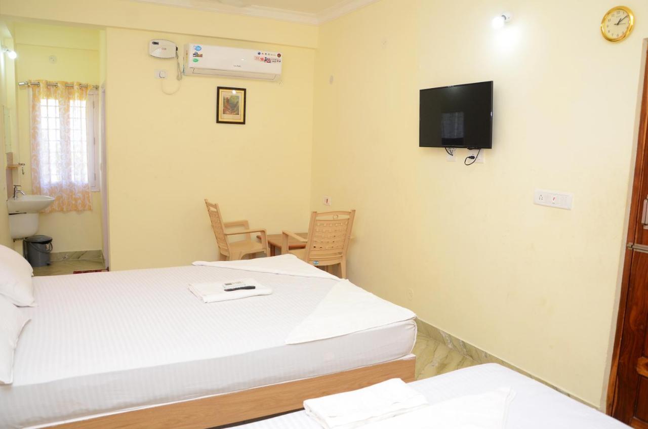 Hari Iyer Residency Hotel Tiruchchendūr Zewnętrze zdjęcie
